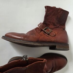 Rowland Brothers | Leather Ankle Boots with Belt